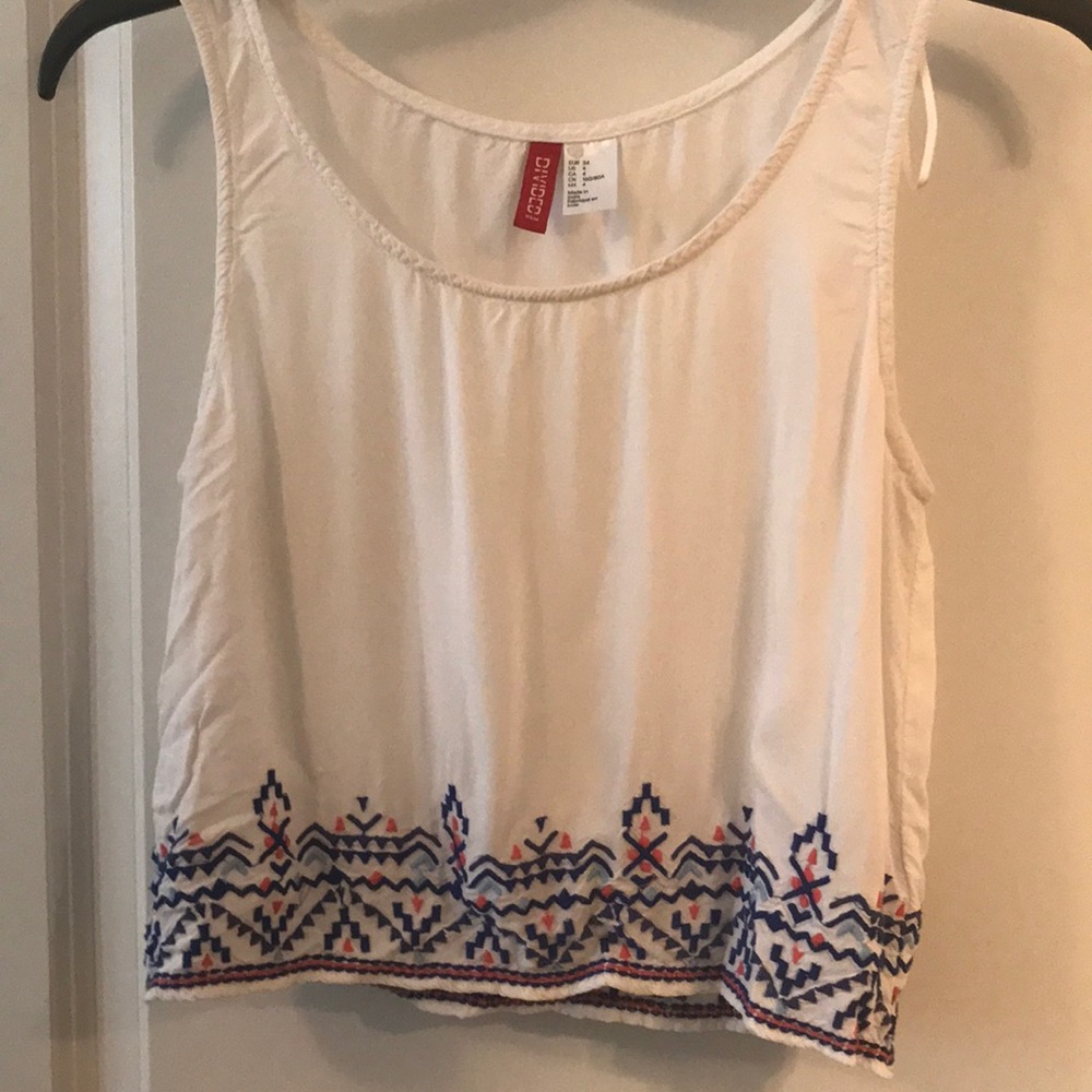 Colorful cropped tank